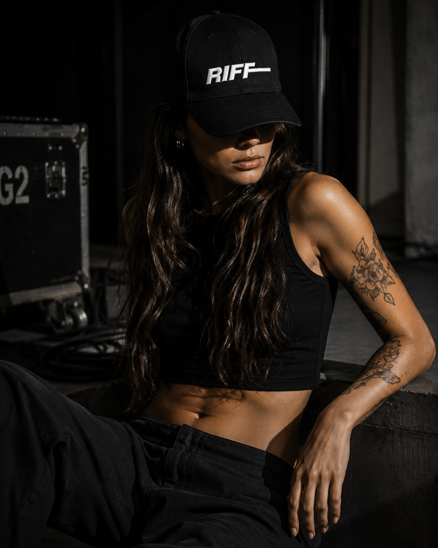 RIFF CAP 001 — Stagehand